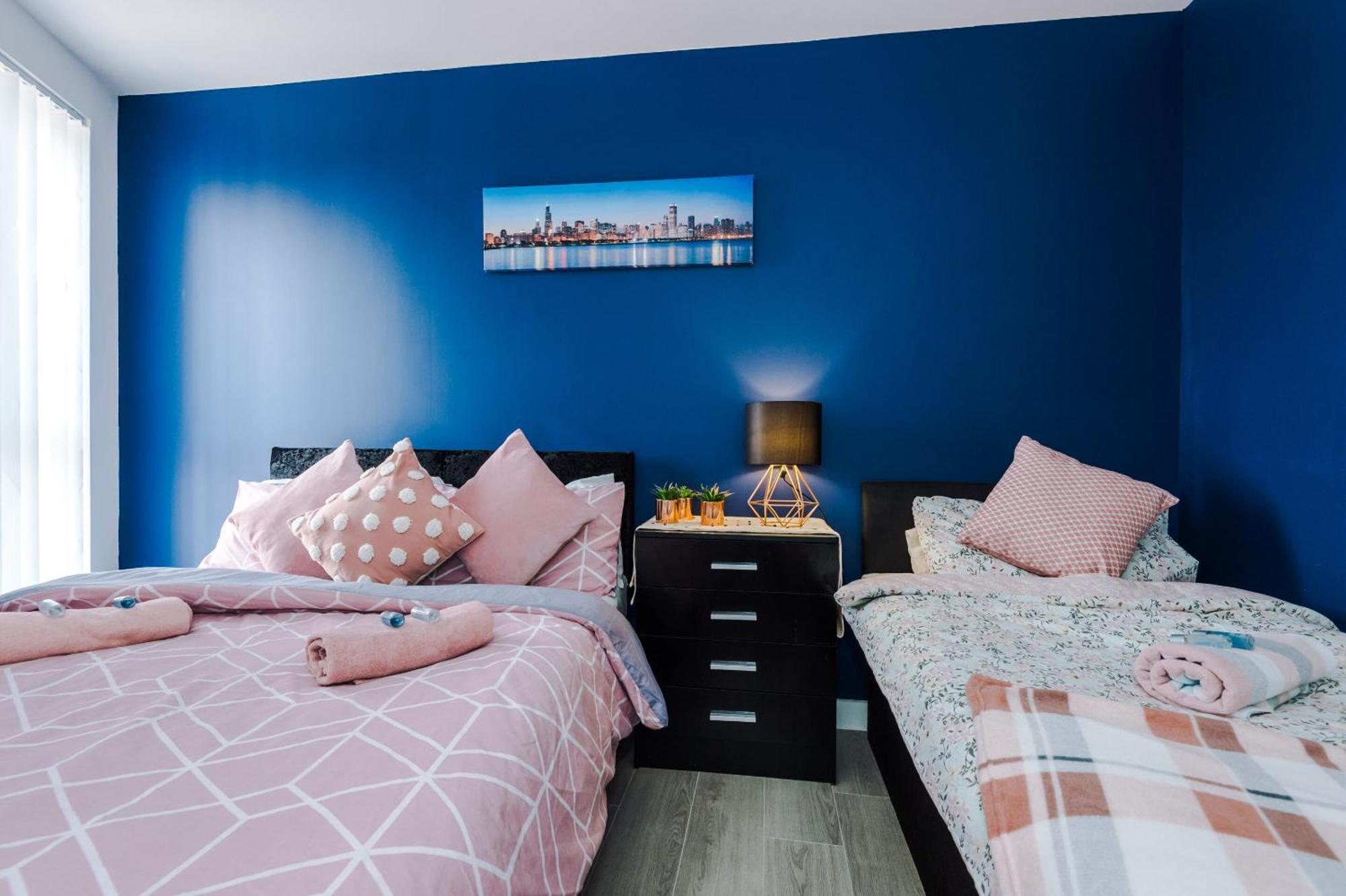 Opp Liverpool - Perfect For Contractors And Travellers, Big Savings Booking 4 Nights Or More! Apartment Bilik gambar