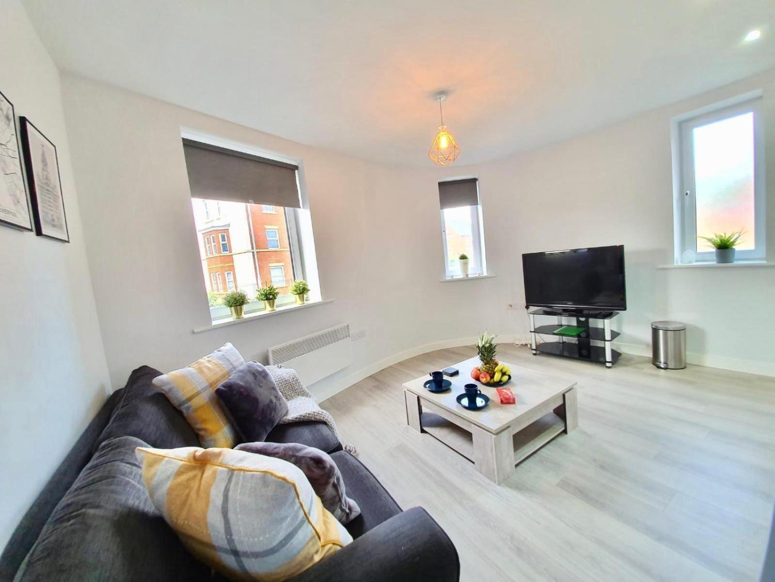 Opp Liverpool - Perfect For Contractors And Travellers, Big Savings Booking 4 Nights Or More! Apartment Bilik gambar