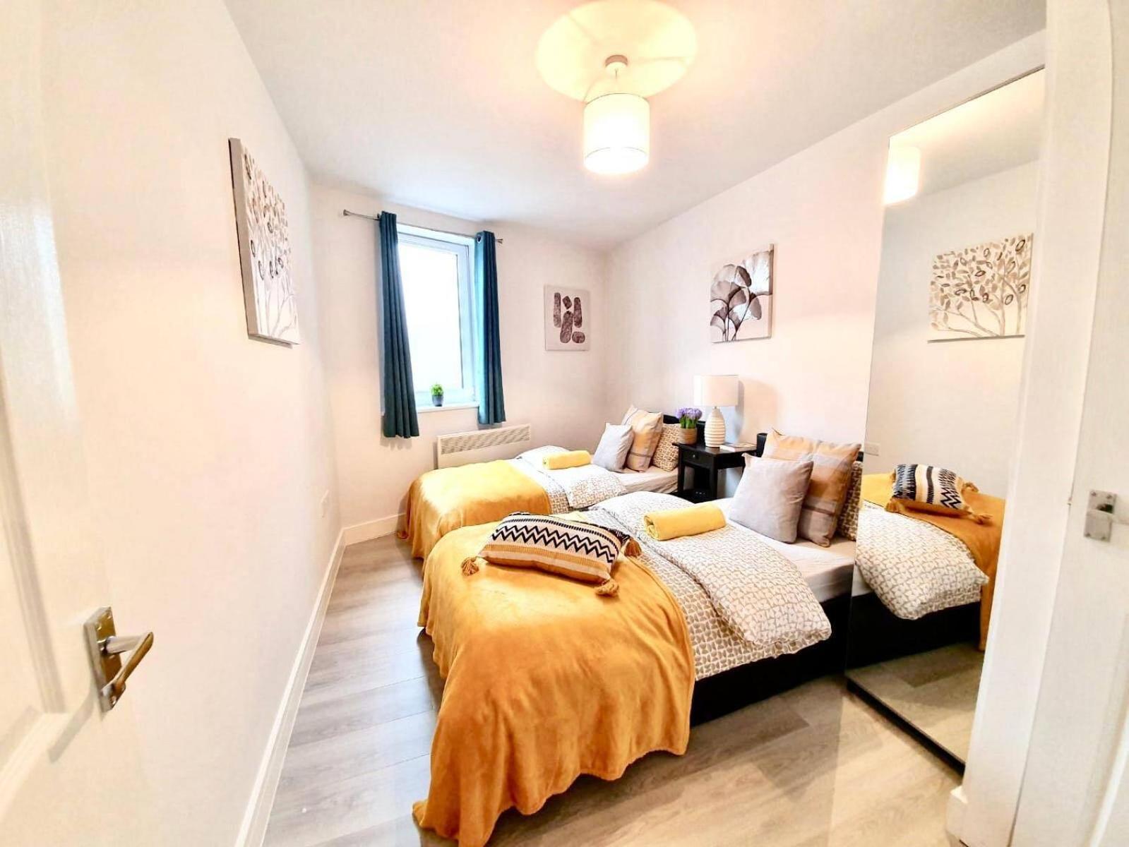 Opp Liverpool - Perfect For Contractors And Travellers, Big Savings Booking 4 Nights Or More! Apartment Bilik gambar