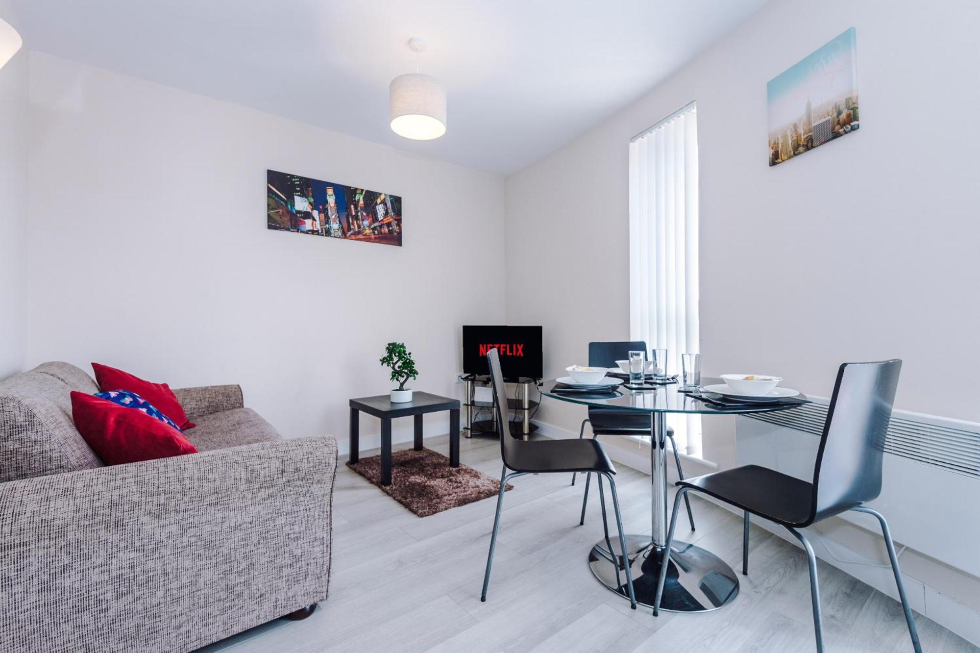 Opp Liverpool - Perfect For Contractors And Travellers, Big Savings Booking 4 Nights Or More! Apartment Bilik gambar